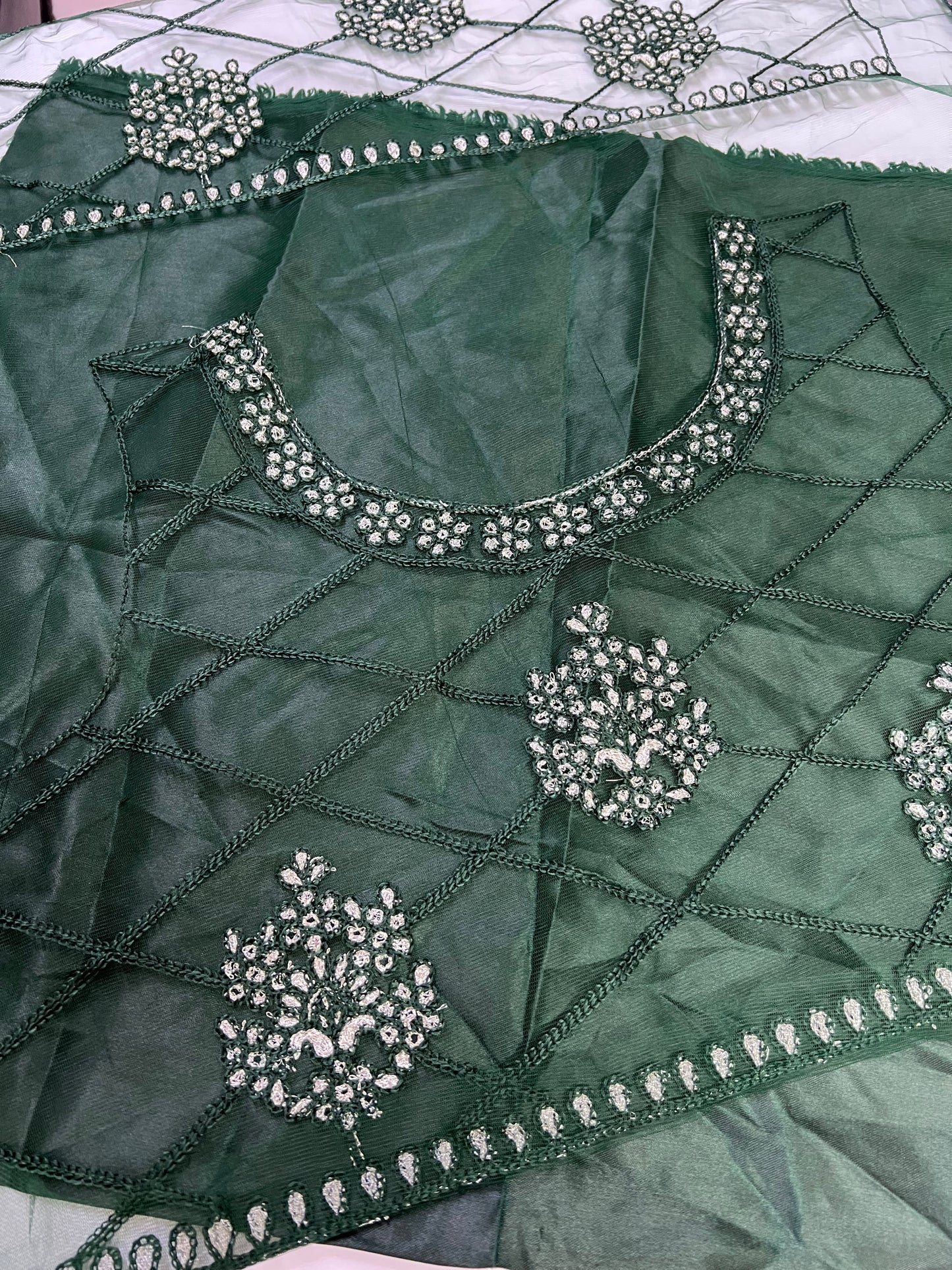 Lehenga Tradicional Hindú - Verde oscuro