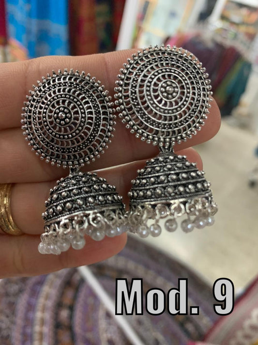 Aretes Hindús Chicos - Joyería Tradicional India - Dorado y Plateado