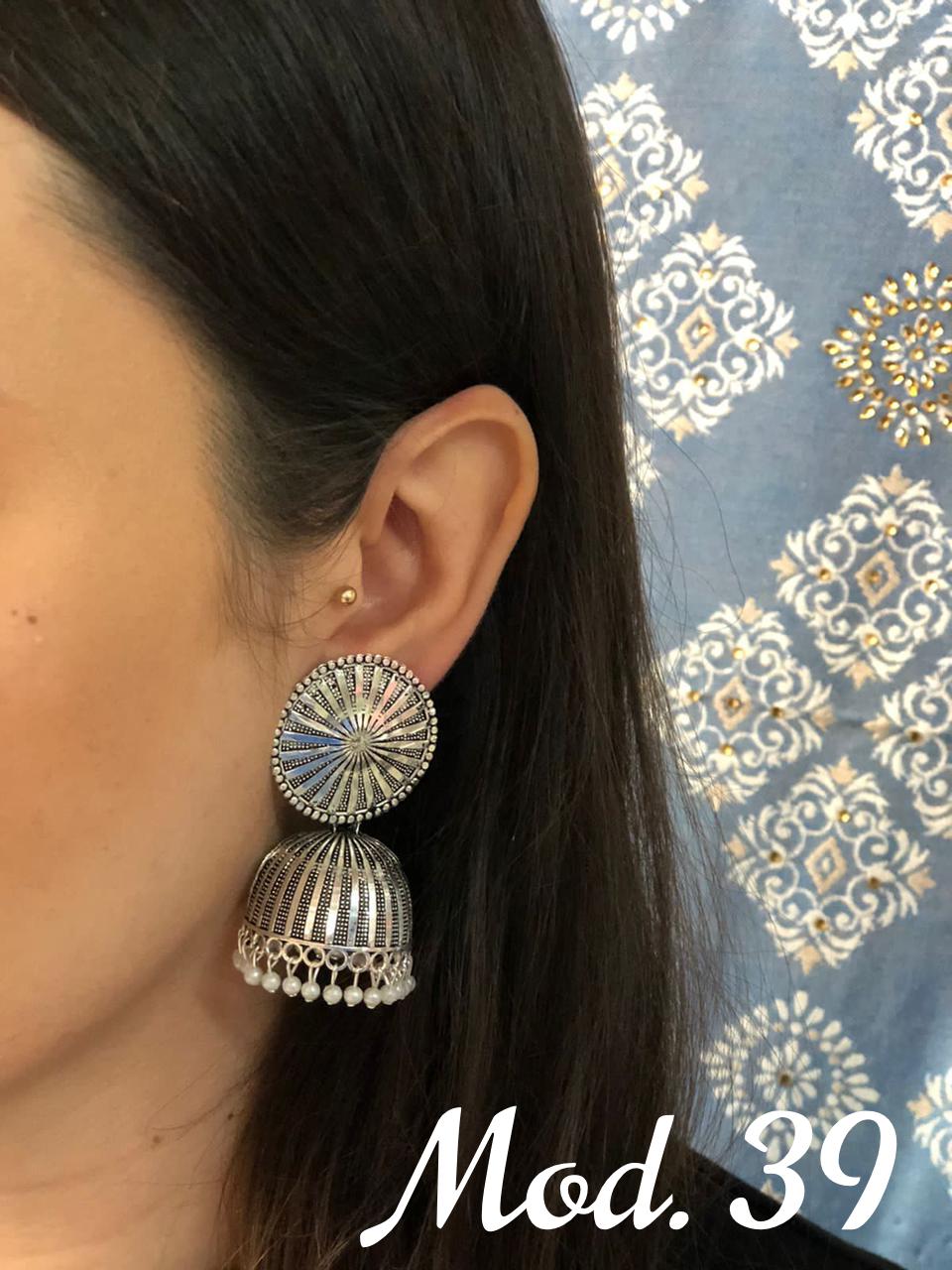 Aretes Hindu Chicos