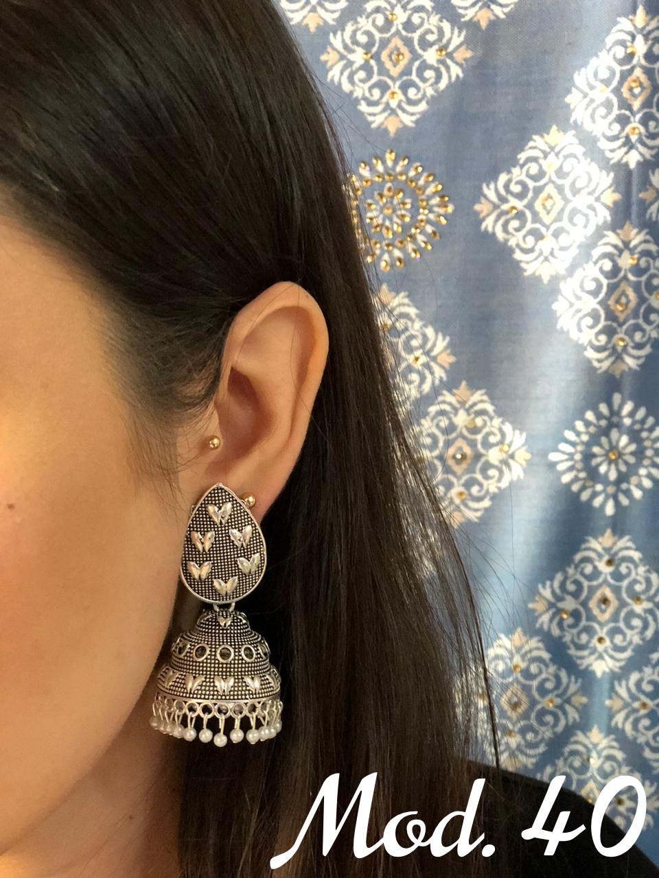 Aretes Hindu Chicos