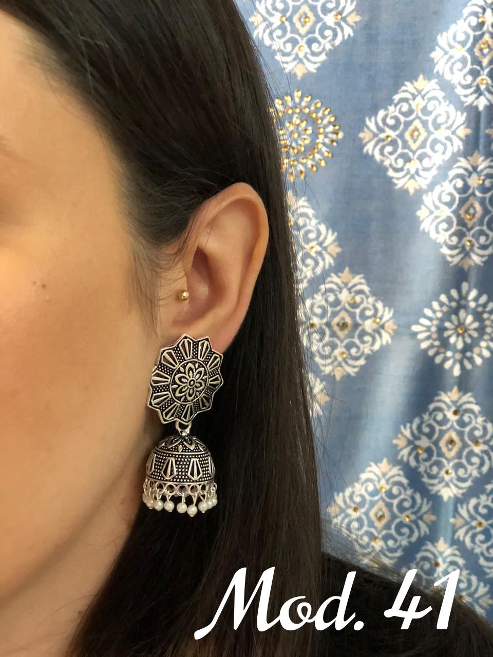 Aretes Hindu Chicos