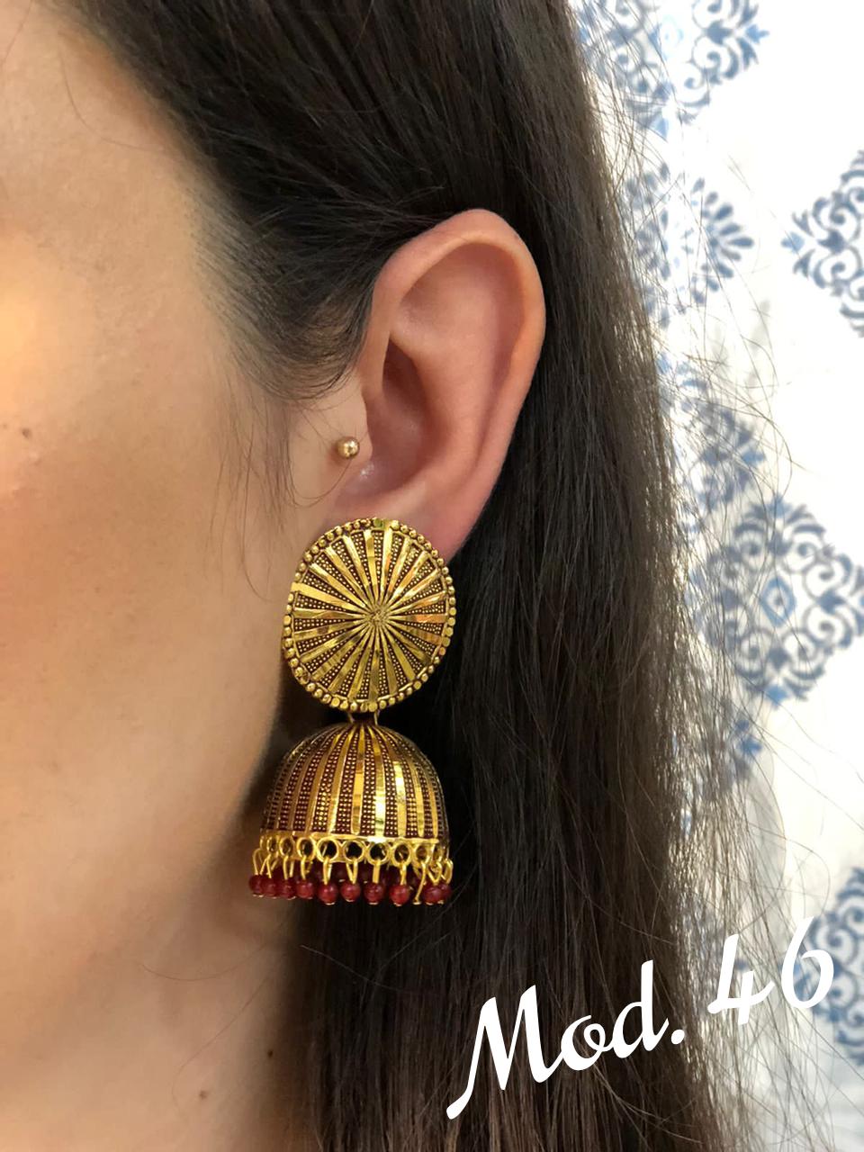 Aretes Hindu Chicos