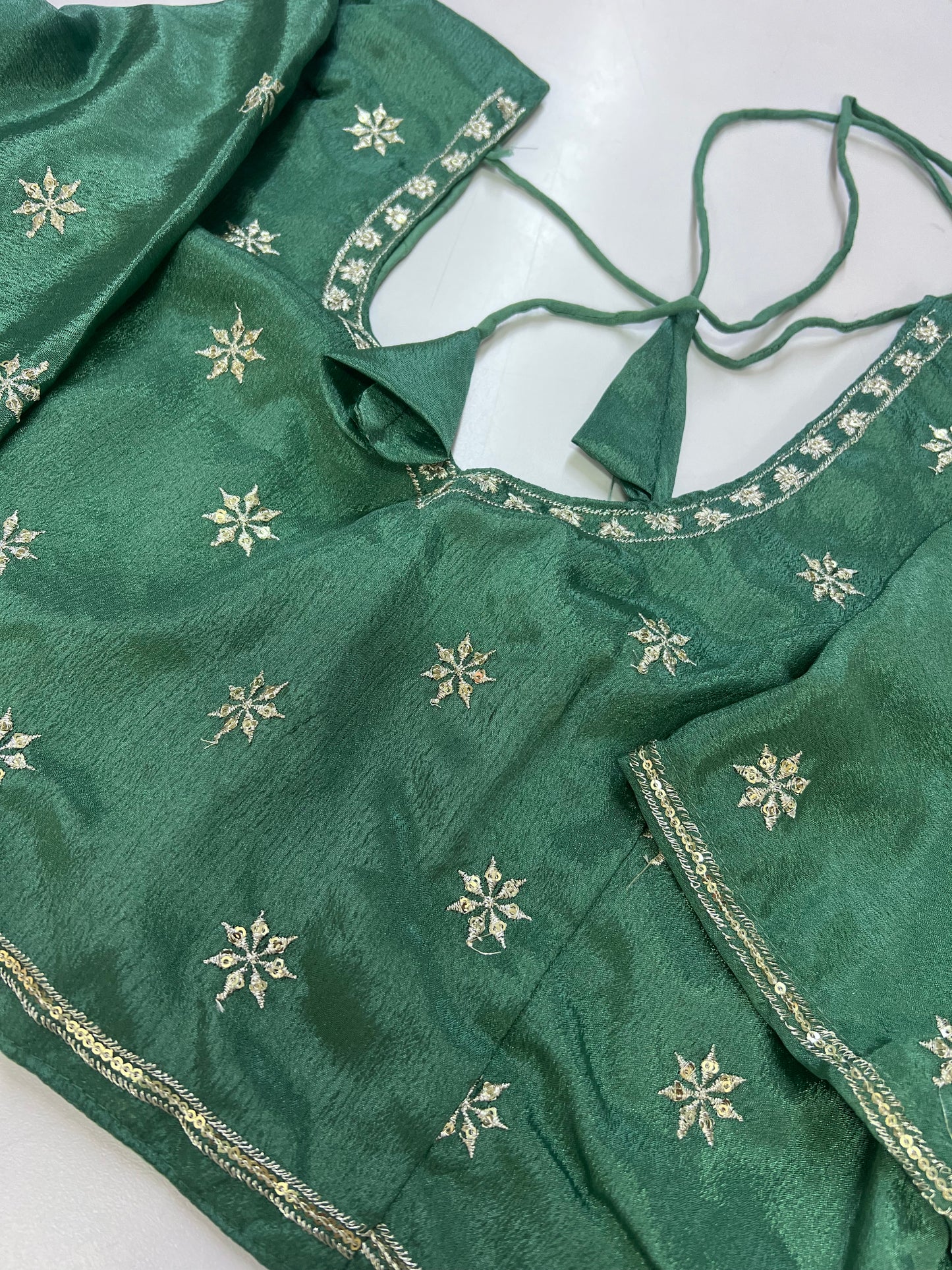 Lehenga Tradicional Hindú- Verde