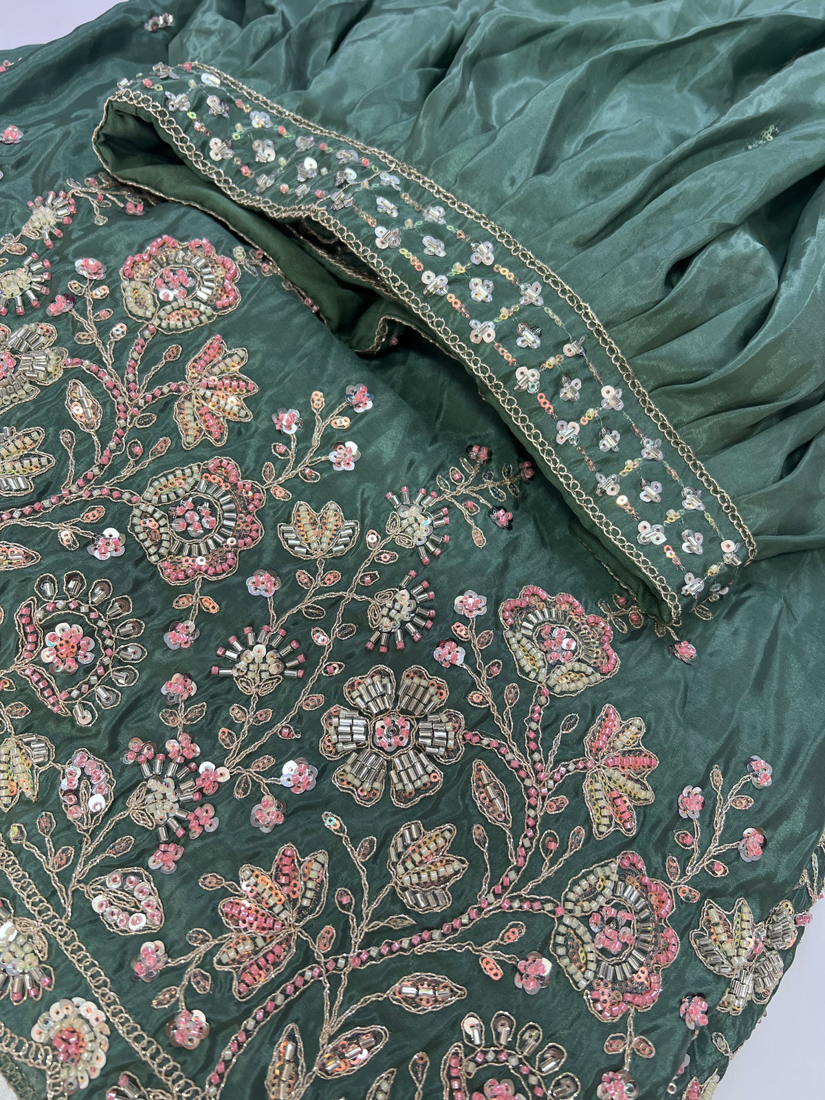 Lehenga Tradicional Hindú- Verde Seco