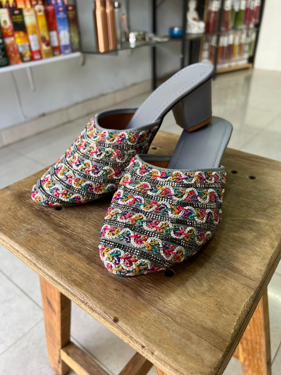 Jooti para Mujeres — Zapatos Estilo Aladino de la India para Dama
