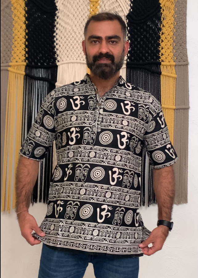 Kurta Hindú Estampado OM - Manga Corta - 100% Algodón
