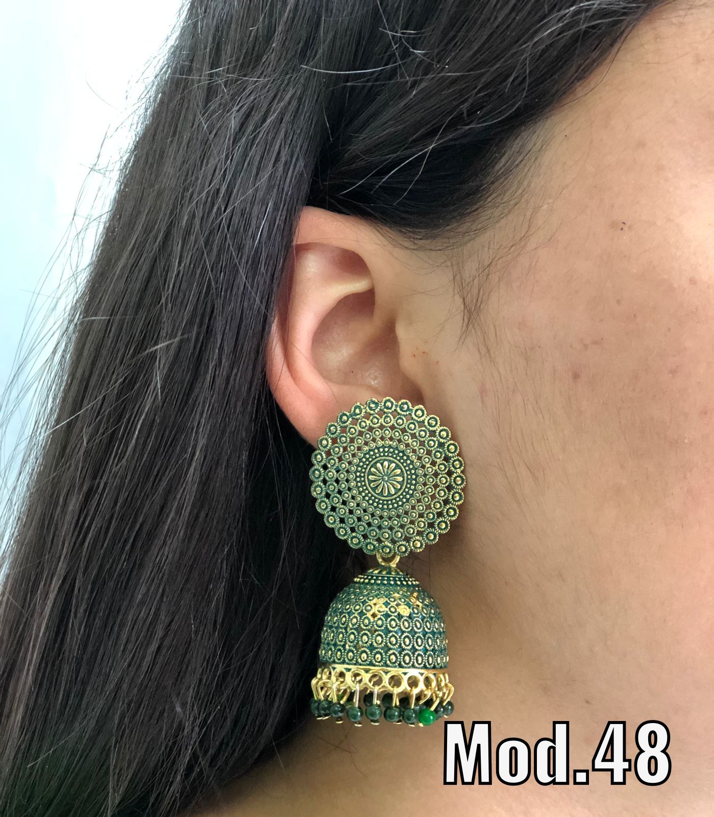 Aretes Hindu Chicos