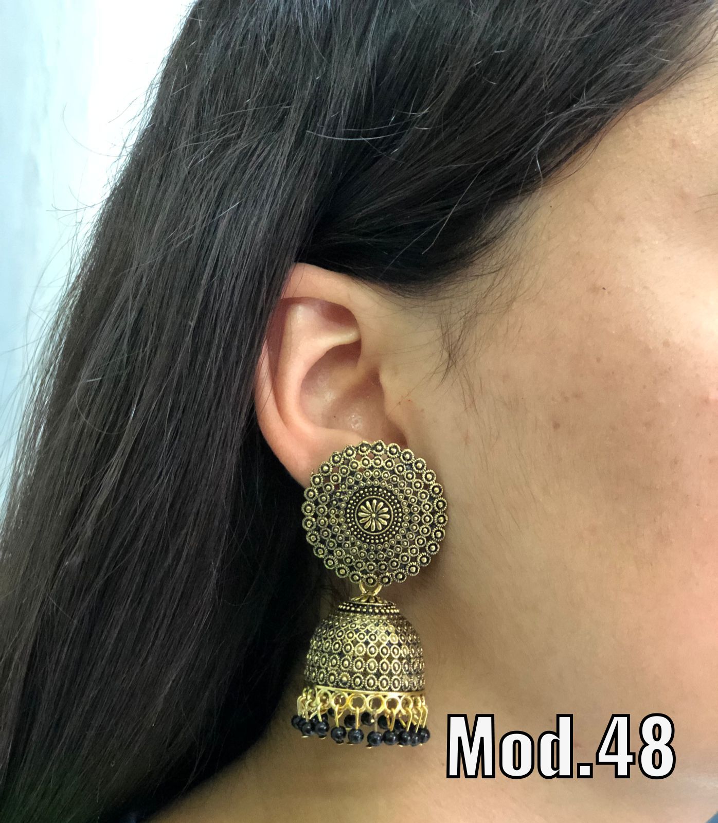 Aretes Hindu Chicos